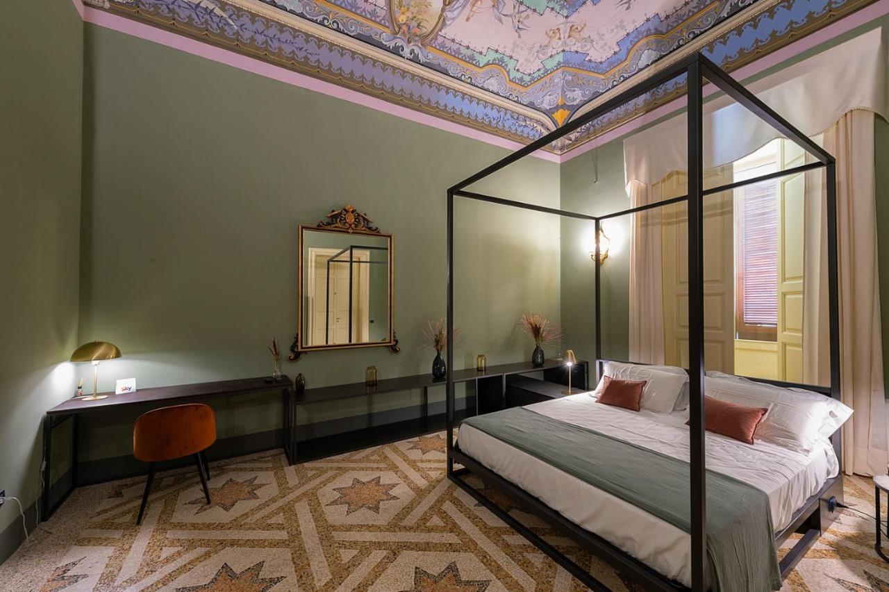 Palazzo Francesco Grassi Bed & Breakfast Aradeo Exterior photo